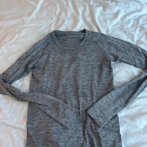 Lululemon run swiftly tech tee